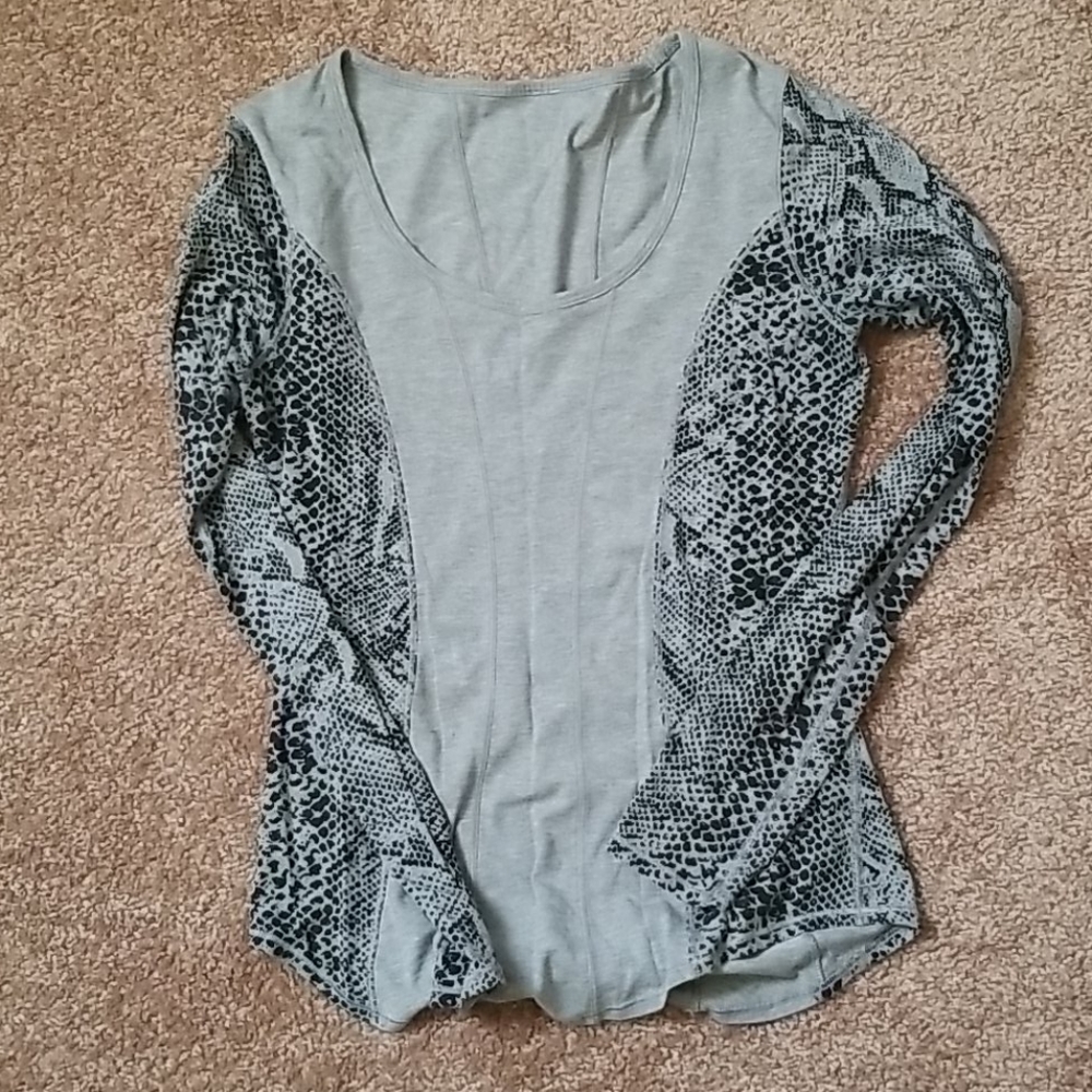 Lululemon Long Sleeve Shirt